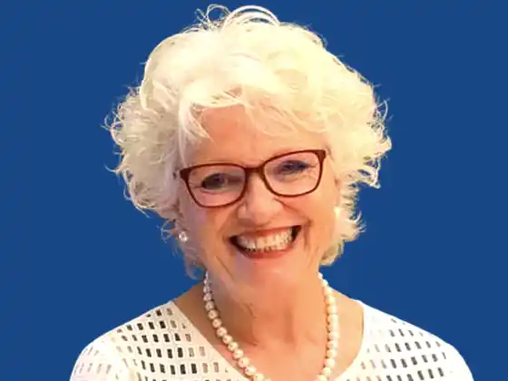 Dr. Linda Howe,
                            Spirituality
                            Expert at Introduction au pack spiritualité 2